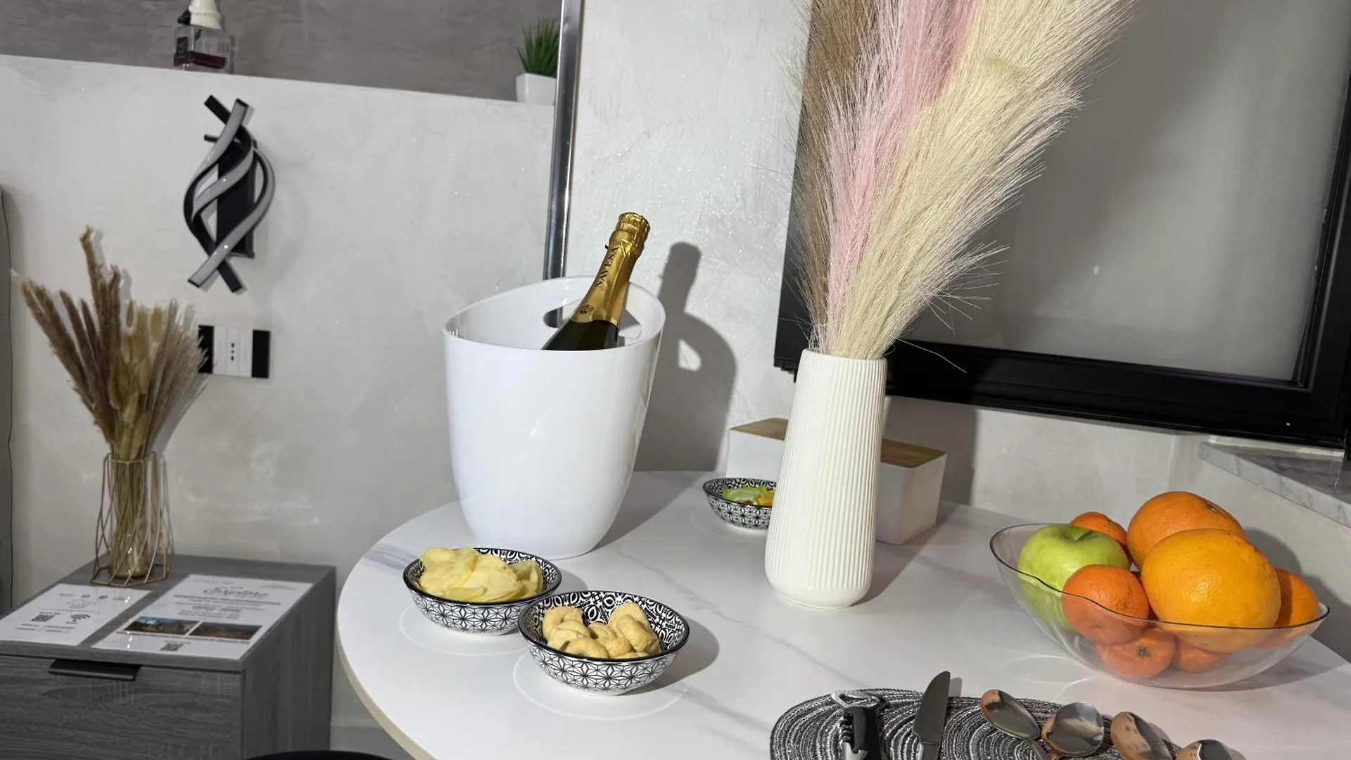 Ylisea Luxury B&B Naples 0*,